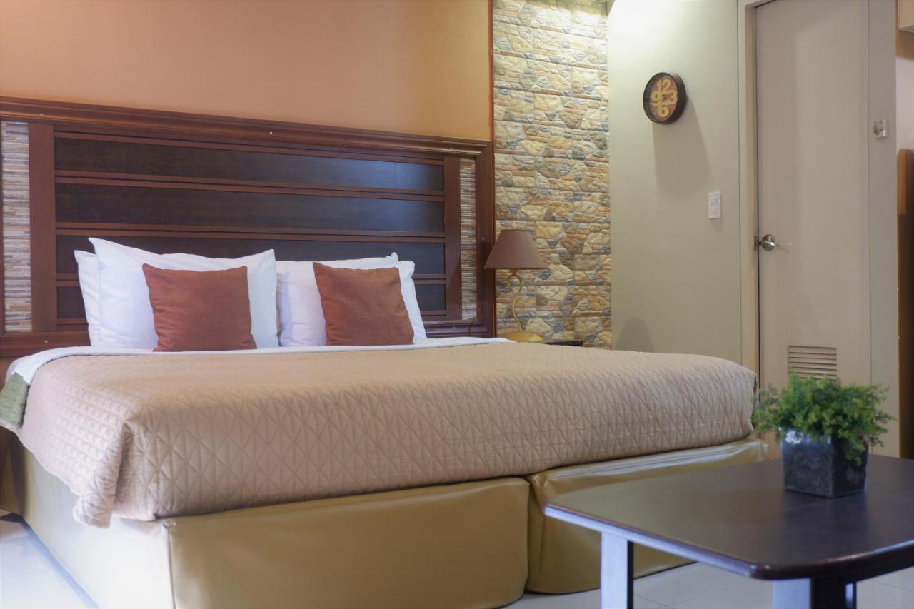 One Palm Tree Villas Μανίλα Εξωτερικό φωτογραφία